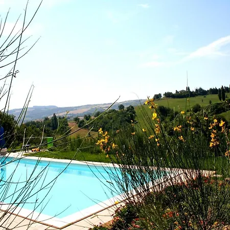 Alojamento de Acomodação e Pequeno-almoço Il Governatore 3*